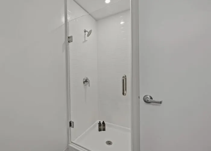Apartment Boulevard Retreat Pool Gym & Parking Included 1 Phoenix